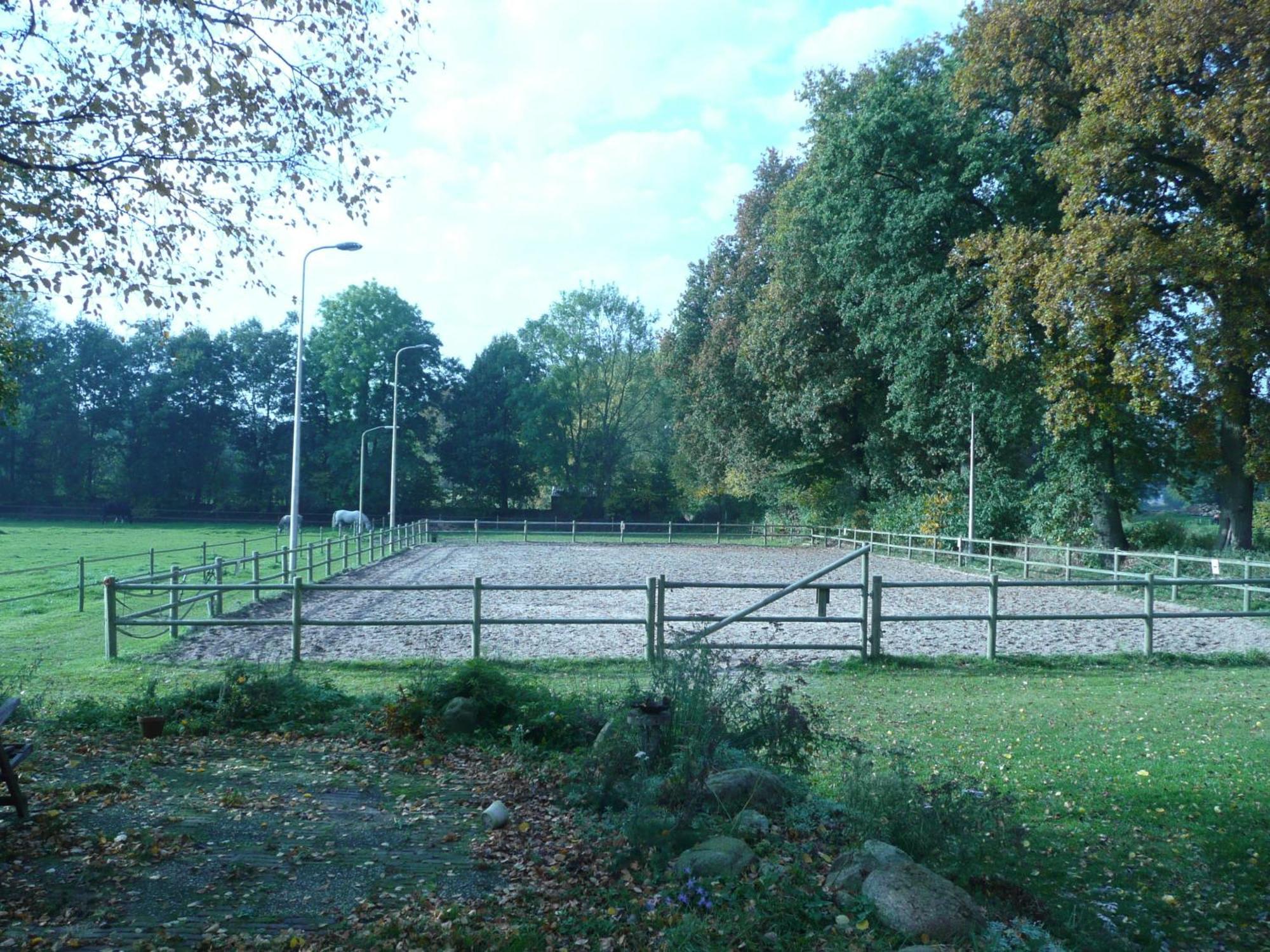 Slaopen En Stoet Bed & Breakfast Anderen Exterior photo